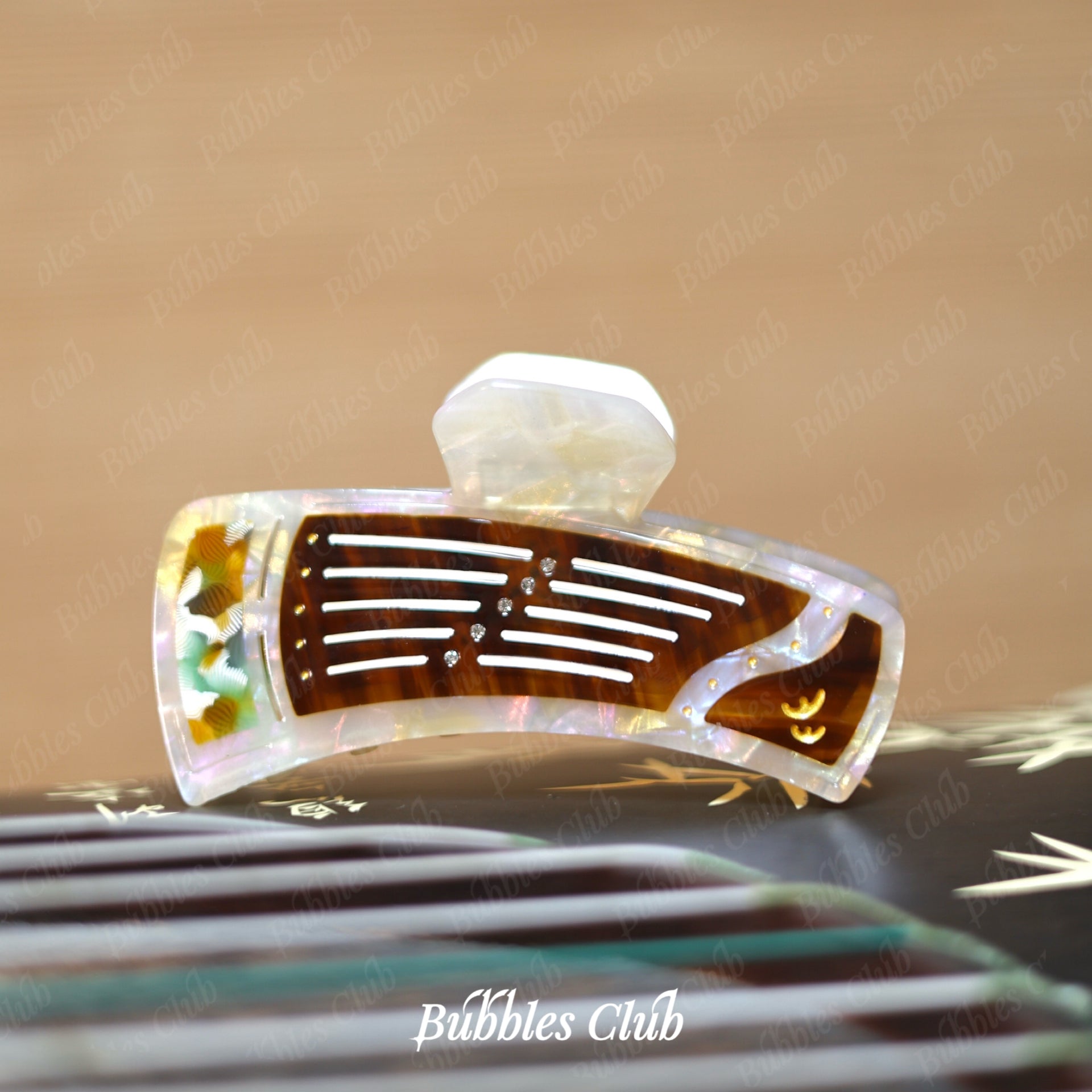 Moonlight Pine & Crane Guzheng Claw Clip